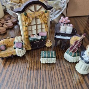 Avon Victorian Memories Collection Miniature Furniture-Conservatory